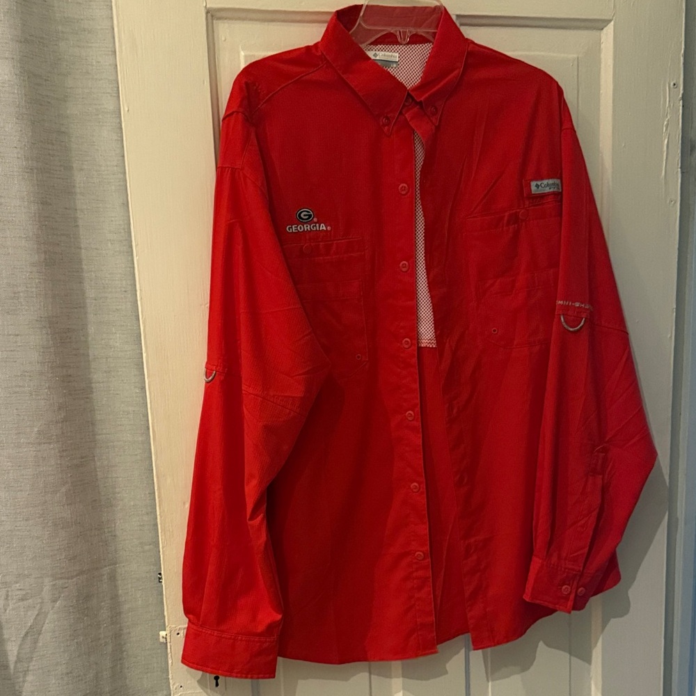 Men’s long sleeve, UGA PFG fishing shirt